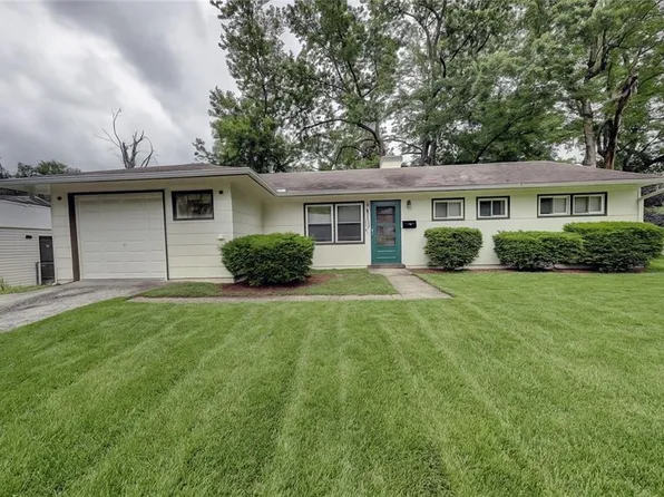 10711 Bennington Ave, Kansas City, MO 64134