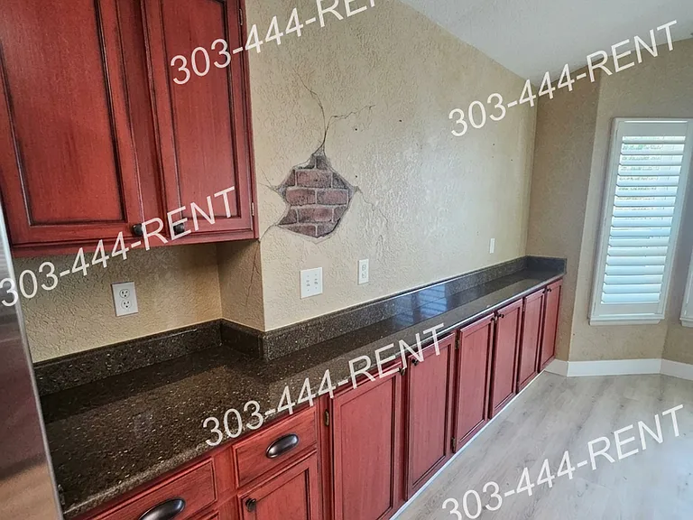4845 E 117th Ave — Photo 16