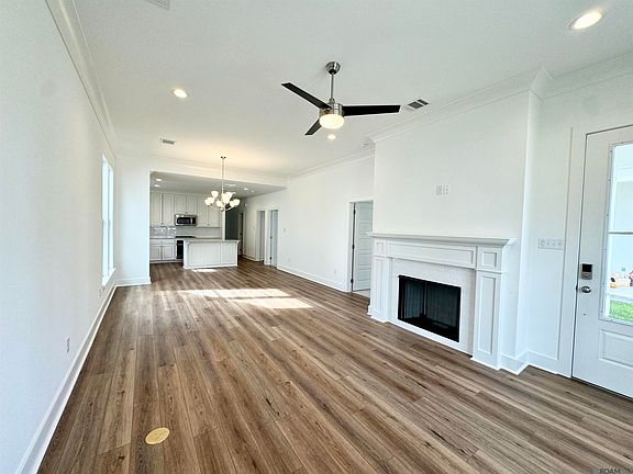5th image of 9986 Couret Dr