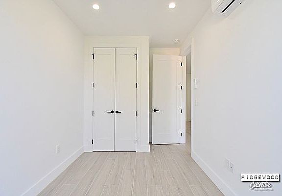 4th image of 1483 Jefferson Ave Floor 2