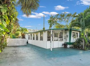 2078 NE 135th Ln, North Miami Beach, FL 33181