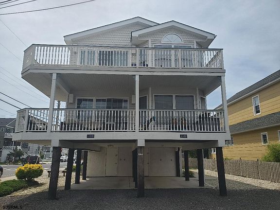 2nd image of 1100 Bay Ave APT 1