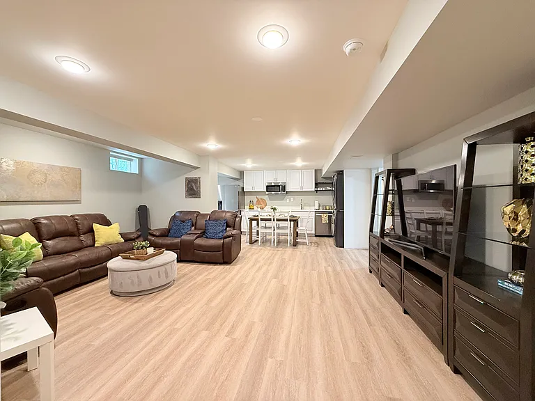 12088 Maidenhair Dr — Photo 1
