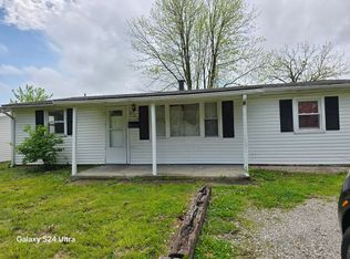 210 Saint Christopher Dr, Cahokia, IL 62206