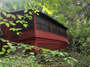 17 Camp Ct, Turners Falls, MA 01376