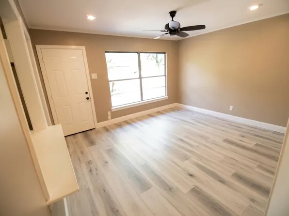 3539 S Ewing Ave, Dallas, TX 75216
