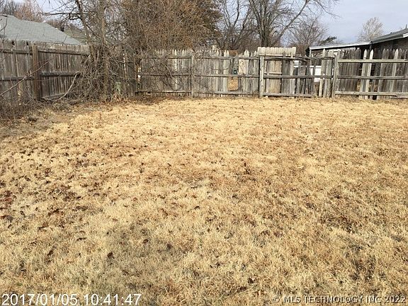 4th image of 14026 S Poplar St