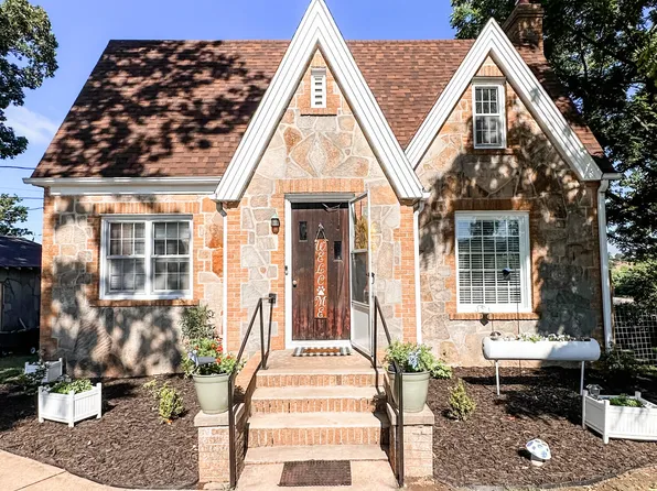 1501 N Jefferson Street, Ava, MO 65608