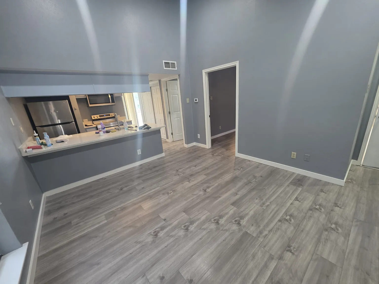 2 bed, 669 sqft, $1,350 — Photo 1