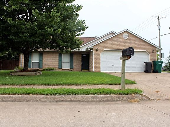 2nd image of 3910 W Beechwood Dr