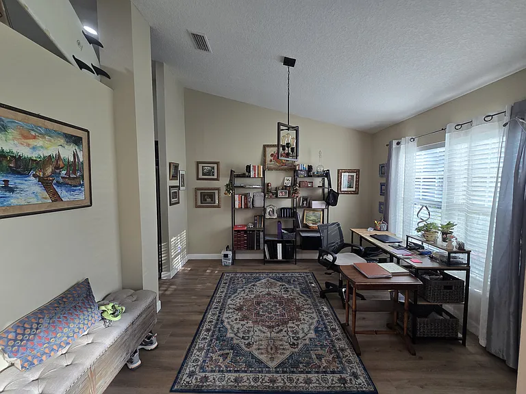 15001 Hummingbird Rd — Photo 3