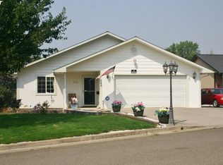 248 Mona St, Myrtle Creek, OR 97457