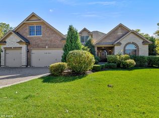 1138 Sycamore Dr, Lake Zurich, IL 60047