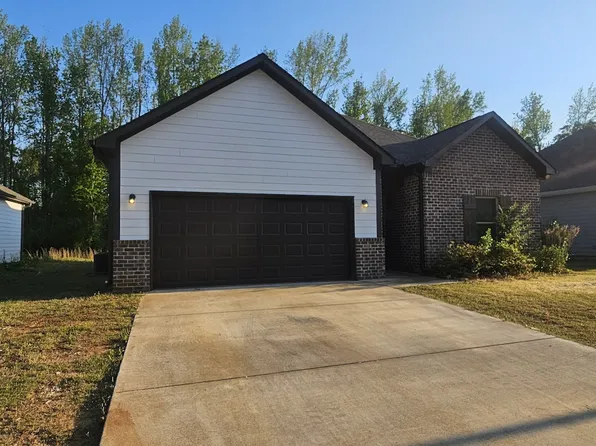 270 Avalon Way, Clanton, AL