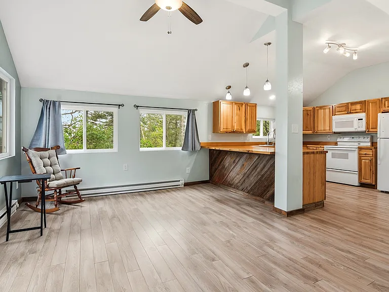 26339 Pleasant Park Rd — Photo 16