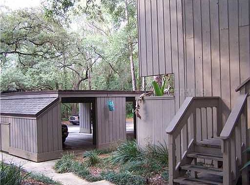 1st image of 115 Crown Oaks Way