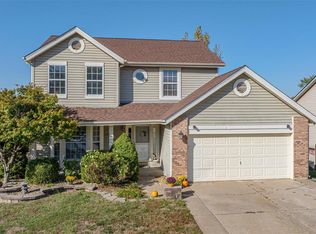 373 Misty Valley Dr, Saint Peters, MO