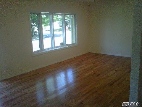 2nd image of 120 Wittberg St