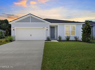 3464 Americana Dr, Green Cove Springs, FL 32043