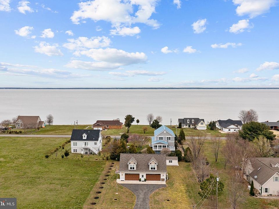 1st image of 161 Canoe Pl