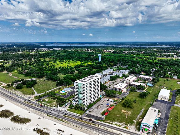 4th image of 2060 Beach Blvd Unit 1206