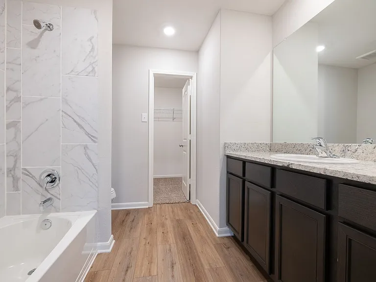 9234 Foxing Blf — Photo 10