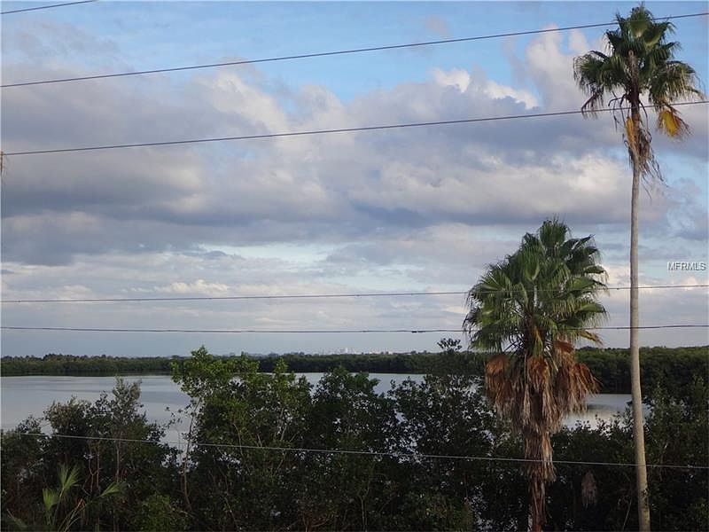 1st image of 220 N Bayshore Blvd APT 203