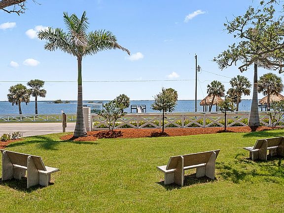 5th image of 12939 N Indian River Dr Lot 3