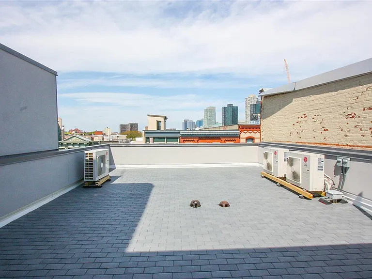 141 Newark Ave #5 — Photo 3