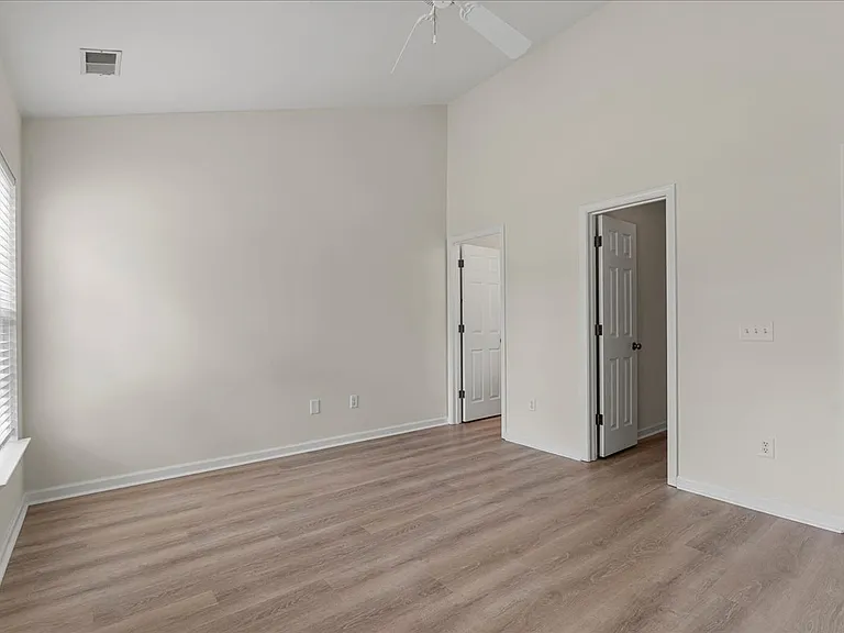 12 Torrey Ln — Photo 12