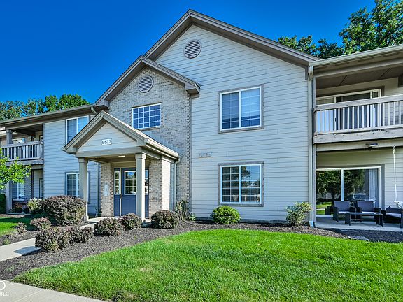 2nd image of 9812 Legends Creek Dr APT 103