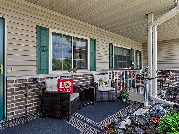 4th image of 540 Tacoma Beach Rd APT 15