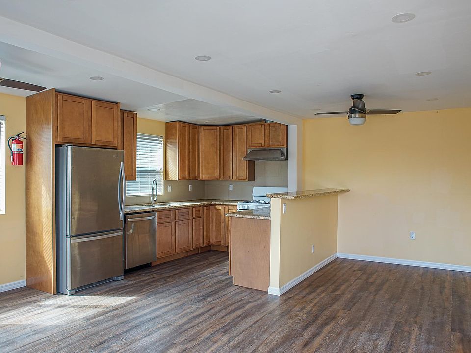 1st image of 3037 J St