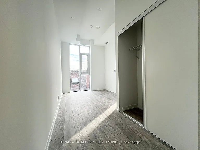 2020 Bathurst St #207 — Photo 21