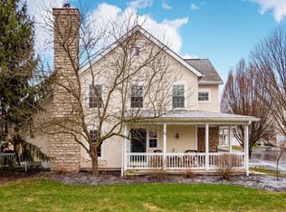 345 Sycamore Woods Ln, Columbus, OH