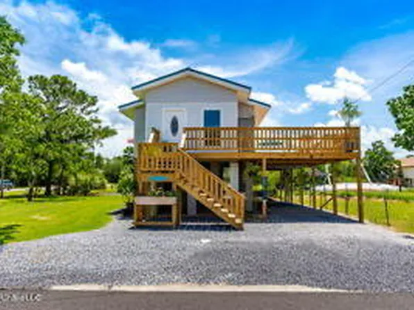 4025 Bass St, Bay Saint Louis, MS 39520