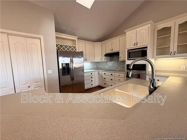 848 Castleberry Ct — Photo 13