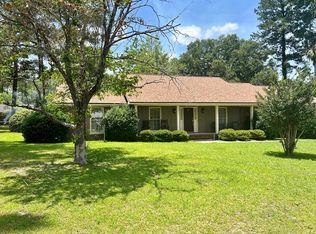 3125 Ash Dr, Waycross, GA 31501