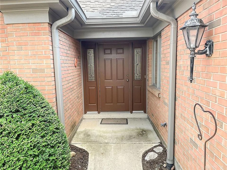 2324 Vienna Pkwy, Dayton, OH 45459 Zillow