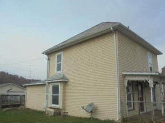 2nd image of 204 Sugar St