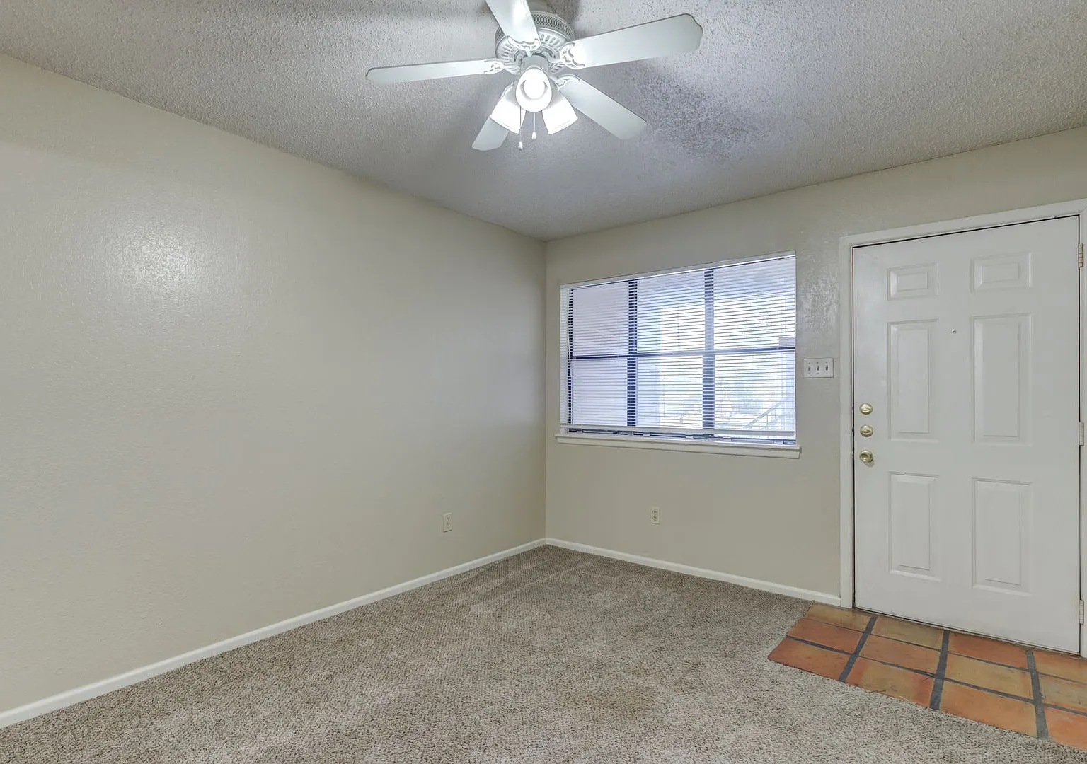Albany Ridge Apartments Comfortable Living in West Lubbock — Photo 4