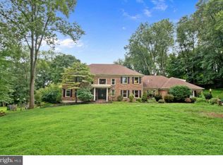 9 Camby Chase Rd, Media, PA 19063