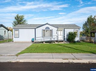 2957 W 10th St, The Dalles, OR 97058