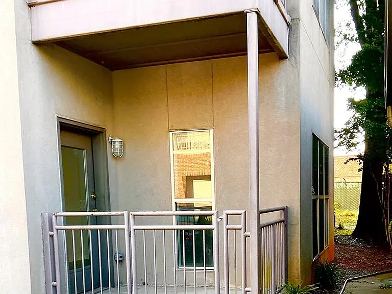 238 Walker St SW #22 — Photo 28