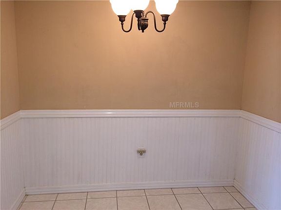 4th image of 1151 Pine Ridge Cir W APT G2