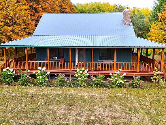 2nd image of 2493 County Road 429 Rd