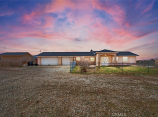 10250 Nielson Rd, Oak Hills, CA 92344