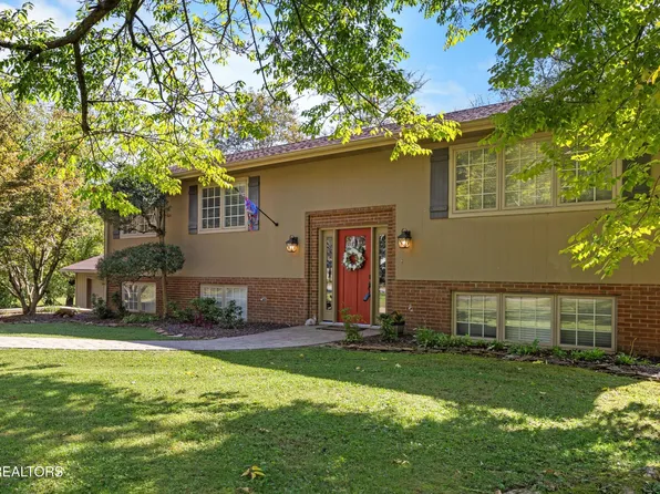 116 Baltimore Dr, Oak Ridge, TN 37830