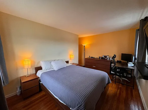 94-10 59th Avenue image 15 of 24