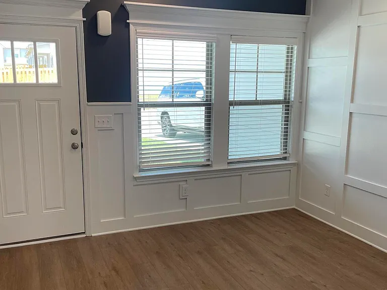 3037 Purity Way — Photo 4